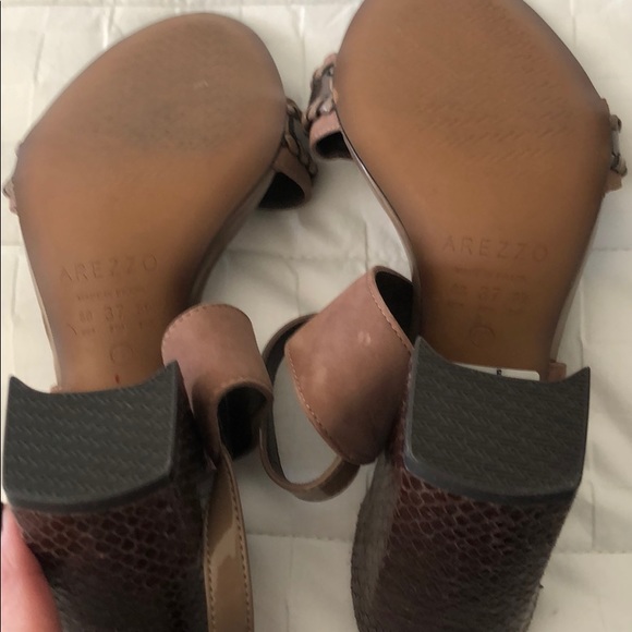 Shoes - Picture 4 of 4